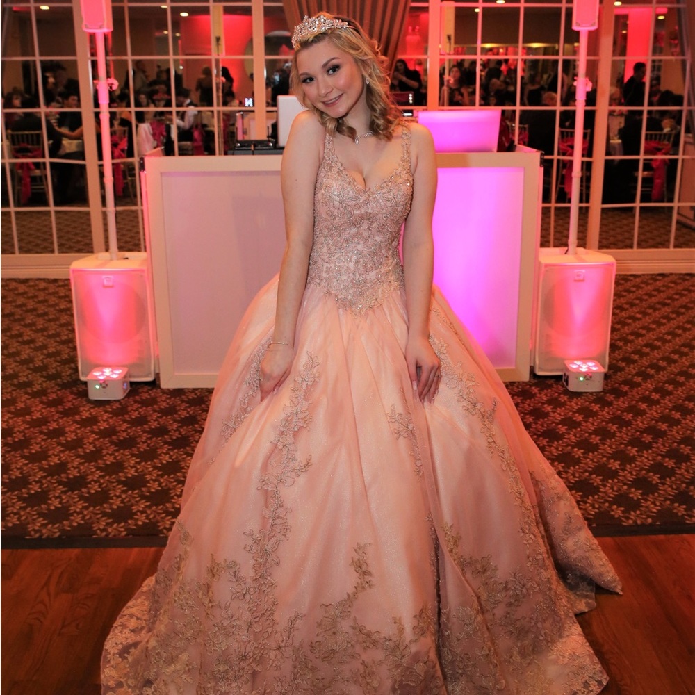 Sweet sixteen stunner